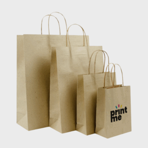 Sacs en papier kraft de tailles différentes.