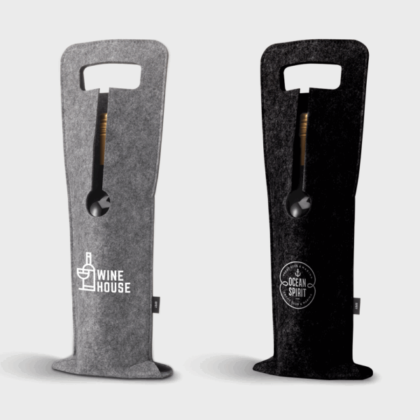 Pochettes en feutre pour bouteilles de vin.