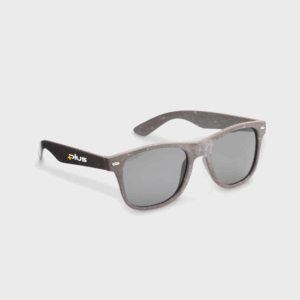 Lunettes de soleil noires avec logo Plus.