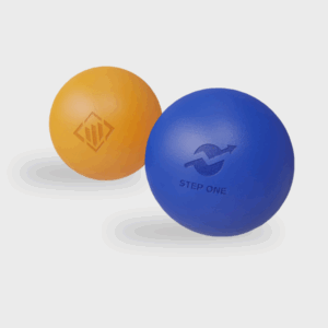 Deux balles de massage bleue et orange.