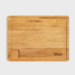 Planche à découper en bois rectangulaire moderne.