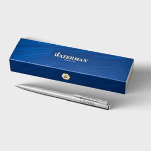 Stylo Waterman Paris argenté et boîte bleue.