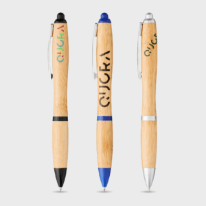 Trois stylos à bille en bois écologique