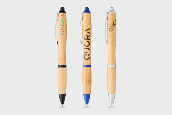 Trois stylos à bille en bois écologique