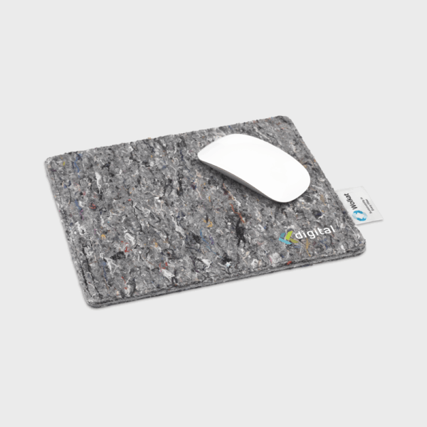 Tapis de souris gris avec design texturé.
