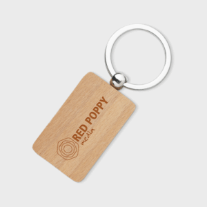 Porte-clés en bois avec logo gravé.