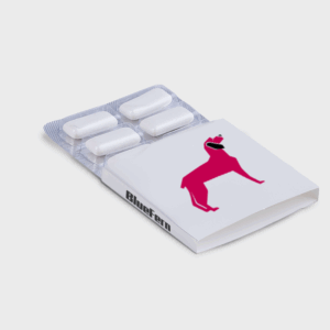 Paquet de chewing-gums blanc, logo rose