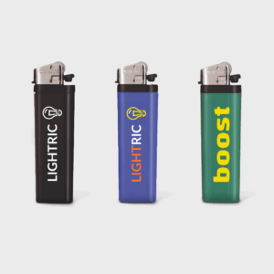 Briquets colorés avec logos différentiels, noir, bleu, vert.