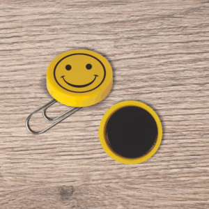 Peinture jaune sourire clip sur bois