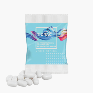 Sachet de Tic-Tac avec bonbons blancs.
