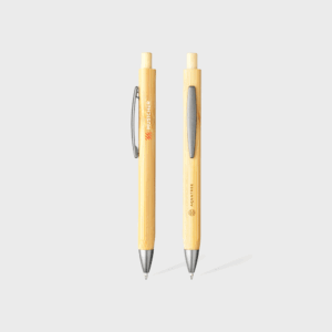 Stylos en bambou personnalisés avec logos.