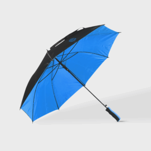 Parapluie ouvert bleu et noir sur fond blanc.