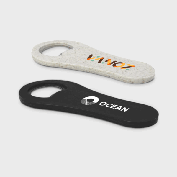 Deux décapsuleurs avec logos colorés.